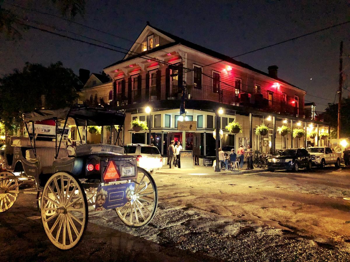 Royal Street Inn & Bar New Orleans Exterior photo
